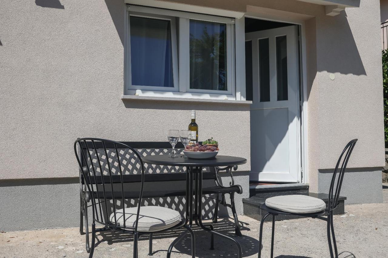 Apartment Feria 1 Opatija Exterior photo
