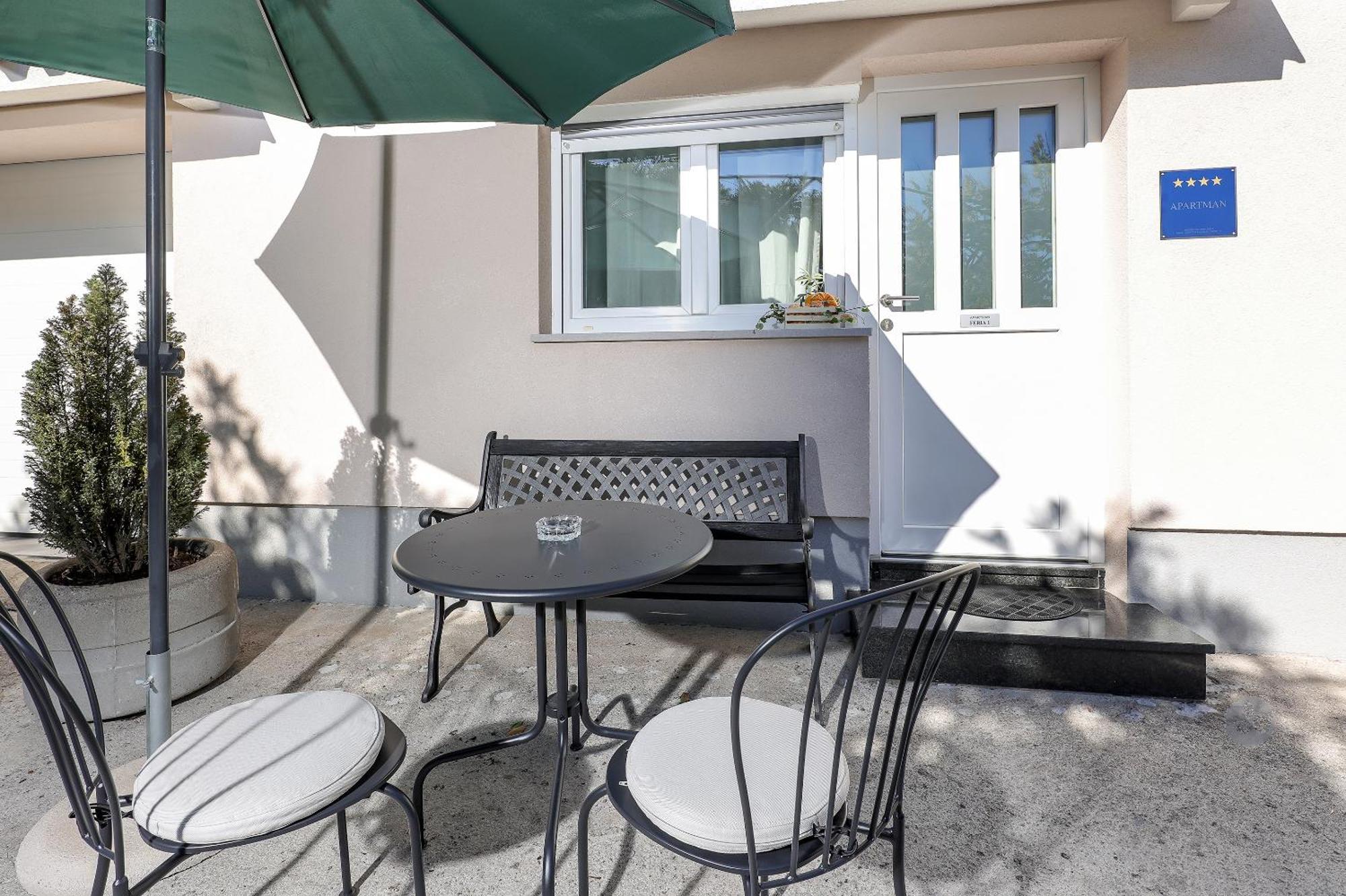 Apartment Feria 1 Opatija Exterior photo